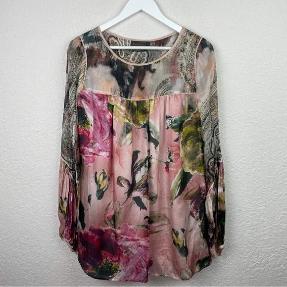 DEBBIE SHUCKAT Silk Lightweight Longsleeve Blouse Bell Sleeve Detail Size 12 - Picture 3 of 12